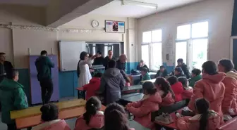 Hayırseverler destek verdi 246 ihtiyaç sahibine mont ve bot desteği sağlandı