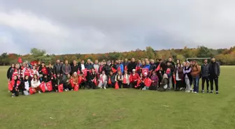 Cumhuriyet'in 99. yılında 99 kişi ile 9 kilometre yürüdüler