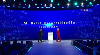 -TOBB Başkanı Hisarcıklıoğlu: 'Bir söz daha veriyoruz, önce Avrupa'ya sonra tüm dünyaya Türkiye'nin otomobilini satacağız'