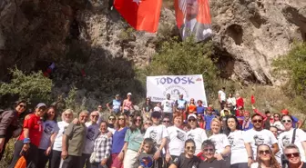 Muratpaşa'da Ulusal Kaya Tırmanış Şenliği Yapıldı