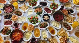 100 milyar liralık israfın önüne geçilecek! Restoranlarda serpme yerine seçmeli kahvaltı dönemi başlıyor