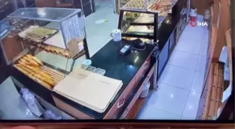 'Askıda ekmek' kumbarasını böyle çaldı