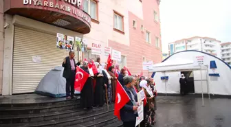 Diyarbakır annelerinin oturma eylemine bir aile daha katıldı