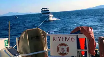 İstanköy açıklarında sürüklenen tekne kurtarıldı