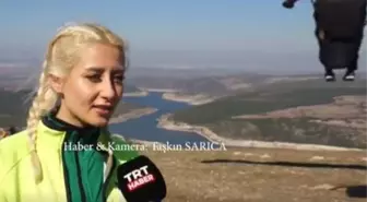 TRT canlı yayınında kadın sporcunun 'Kazasız belasız bitirdik' dediği anda olanlara kimse inanamadı