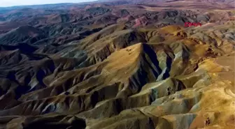 2 BİN 600 RAKIMLI DAĞLARDA RENK CÜMBÜŞÜ