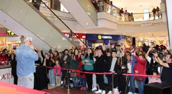 Eskişehir EsparK AVM radyocu Cem Arslan ile 15'inci yılını geride bıraktı