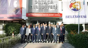 MHP Genel Başkan Yardımcısı Ortaca Belediye Başkanı Uzundemir' ziyaret etti