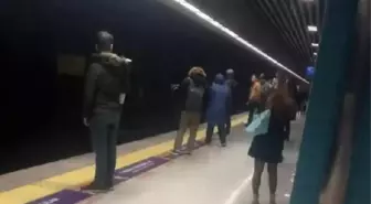 Marmaray seferleri durduruldu mu? SON DAKİKA! Marmaray seferleri iptal mi? Marmaray neden durdu?