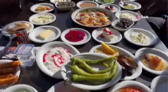 Serpme kahvaltı devri bitiyor: Diyarbakır'daki işletmeler karara destek veriyor