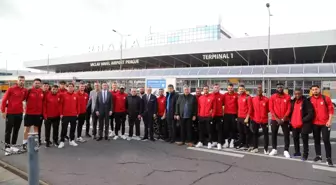Sivasspor kafilesi Prag'a ulaştı