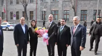 AK PARTİ'Lİ İLERİ SİYASET YAPAR GİBİ GÖRÜNÜP NEFRET SİYASETİ YÜRÜTÜYORLAR
