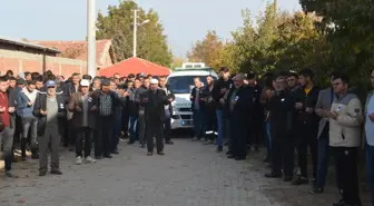 Sivas'ta trafik kazasında hayatını kaybeden uzman çavuşun cenazesi Afyonkarahisar'da defnedildi