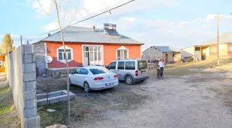 Köpeğin ısırdığı 2 çocuktan biri Ankara'daki tedavisinin ardından evine döndü