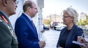 Almanya Savunma Bakanı Lambrecht'ten GKRY'e ziyaretAlmanya Savunma Bakanı Lambrecht ile GKRY Savunma Bakanı Petrides bir araya geldi