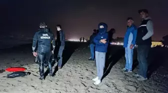 Denize giren 2 yabancı uyruklu şahıstan biri kayboldu diğeri kendi imkanlarıyla kurtuldu