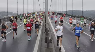 İstanbul Maratonu nedeniyle kapatılan 15 Temmuz Şehitler Köprüsü, saat 12.30'da trafiğe açılacak