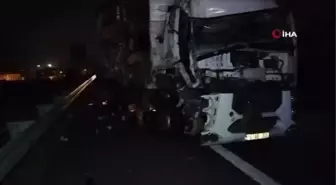 Arızalanan aracından inen sürücüye kamyon çarptı