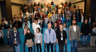 Çocuk Meclisinin yeni başkanı Özlem Yılmaz