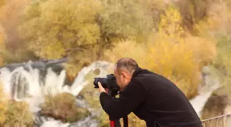 Muradiye Şelalesi bugünlerde fotoğraf tutkunlarının gözdesi oldu