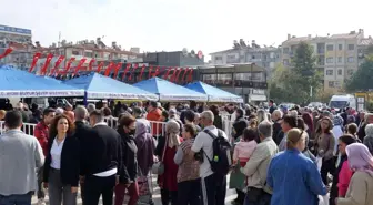 Aydın Büyükşehir Belediyesi, 100 bin sebze fidesi dağıttı