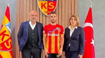 Kayserispor, Ramazan Civelek ve Gökhan Sazdağı'ın sözleşmelerini uzattı