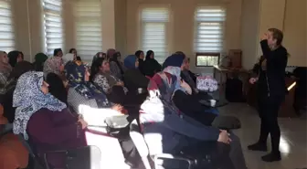 Odunpazarı'nda Kadınlara Etkili İletişim ve Beden Dili Atölyesi