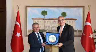 TVF yönetimi Antalya'da ziyaretlerde bulundu