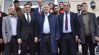 Ümit Özdağ: Siz, 'Zafer' deyin, biz de şu sığınmacıları vatanlarına yollayalım
