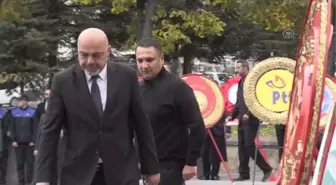 Büyük Önder Atatürk'ü anıyoruz