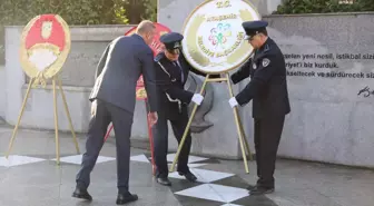 Cumhuriyetin Kurucusu Ulu Önder Atatürk, 10 Kasım'da Ataşehir'de Anıldı