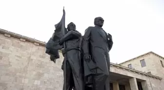 Türkiye Cumhuriyeti'nin Kurucusu Büyük Önder Mustafa Kemal Atatürk'ün Vefatının 84. Yıl Dönümü… TBMM'de Resmi Tören Düzenlendi