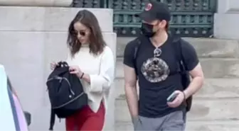 ABD'li oyuncu Chris Evans, kendisinden 16 yaş küçük sevgilisiyle el ele görüntülendi