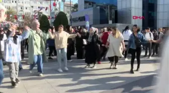 BAHÇELİEVLER'DE ÇİĞ KÖFTE FESTİVALİ DÜZENLENDİ