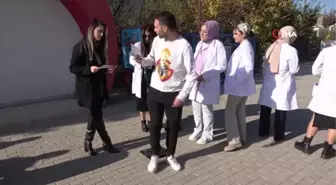 Diyabet riskine karşı vatandaşlar bilgilendirildi