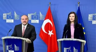 Bakan Varank, AB Komiseri Gabriel ile ortak basın toplantısı düzenledi