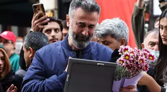 Beyoğlu'ndaki terör saldırısında kızıyla eski eşini yitiren baba, teröre tepki gösterdi