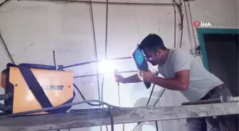 Malatya'ya 4,5 metrelik Atatürk maskı