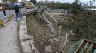 BAKIRKÖY'DE İNŞAAT ALANINDA İSTİNAT DUVARI ÇÖKTÜ
