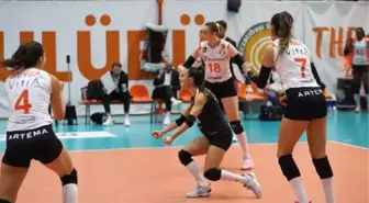 File derbisinde kazanan Eczacıbaşı Dynavit