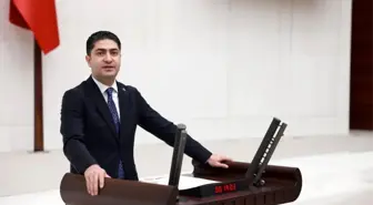 Özdemir'den Yücel'e sert tepki: 'PKK gibi bu eylem üzerinden sinsice propaganda peşine düşmüş, terör zihniyetiyle Türkiye hasımlığında buluşmuştur'