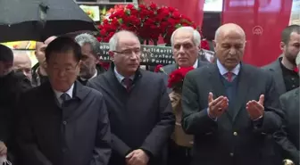 AK Parti'li Efkan Ala'dan ICAPP katılımcılarıyla İstiklal Caddesi'ne ziyaret