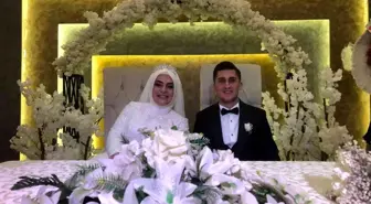 Bakan Soylu'dan evlenen polis memuru çifte tebrik mesajı