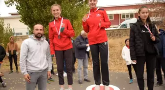Belediye kros takımı Kars'ı başarıyla temsil etti