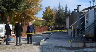 Merzifon'da işçiler yağ fabrikasında kuyuya düştü: 6 yaralı