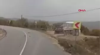 HAFRİYAT KAMYONUYLA ÇARPIŞAN TIR YOLDAN BÖYLE ÇIKTI