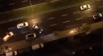 Polis şüpheli şahısların aracını durdurdu! Zanlılar polis otolarına çarparak olay yerinden kaçtı