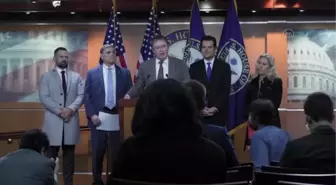 WASHİNGTON - ABD'de Cumhuriyetçiler Ukrayna'ya mali yardım konusuna ilişkin basın toplantısı düzenledi