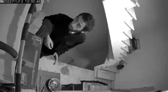 KAĞITHANE'DE APARTMANA GİREN HIRSIZ KAMERADA