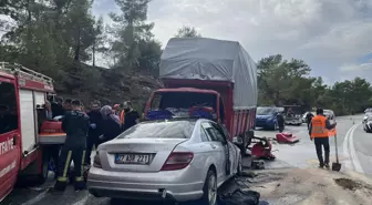 Antalya'da kazada ölen anne ile evinde ölü bulunan oğlunun cenazeleri Ordu'da defnedildi